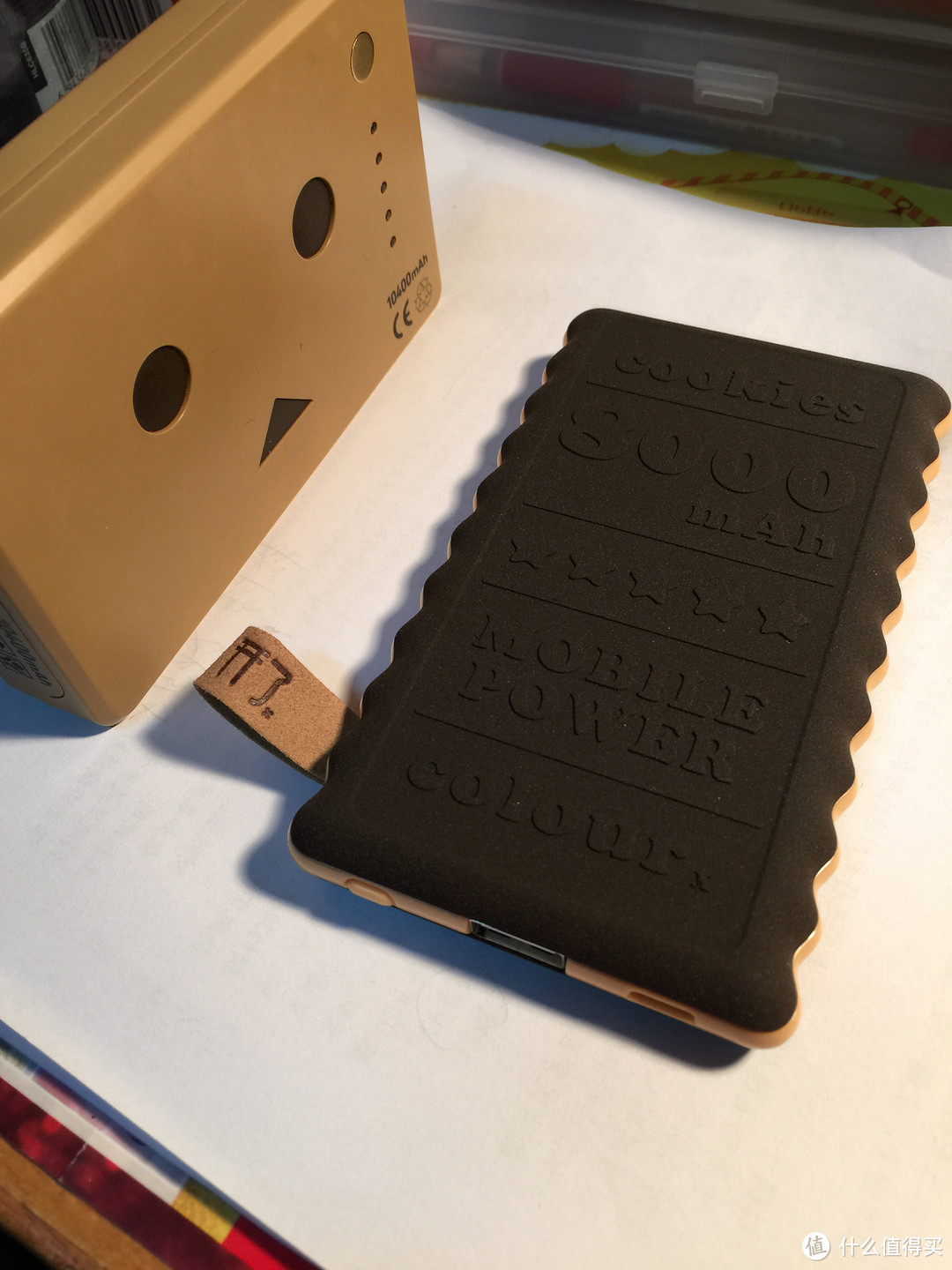 可以充电的萌饼干：colour 开了 cookies 夹心饼干 移动电源 8000mAh