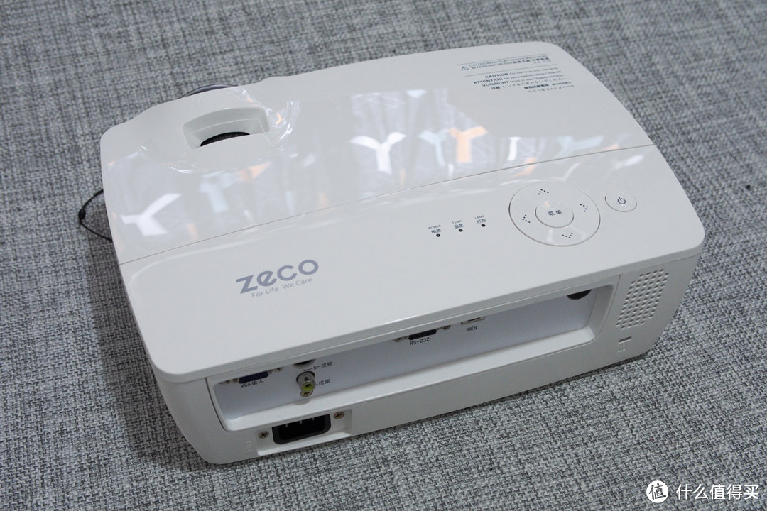 Zeco 智歌 ES50 投影机 众测报告