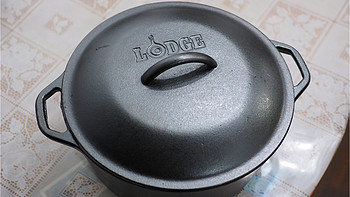 Lodge L8DOL3 Dutch Oven 5夸脱 铸铁锅