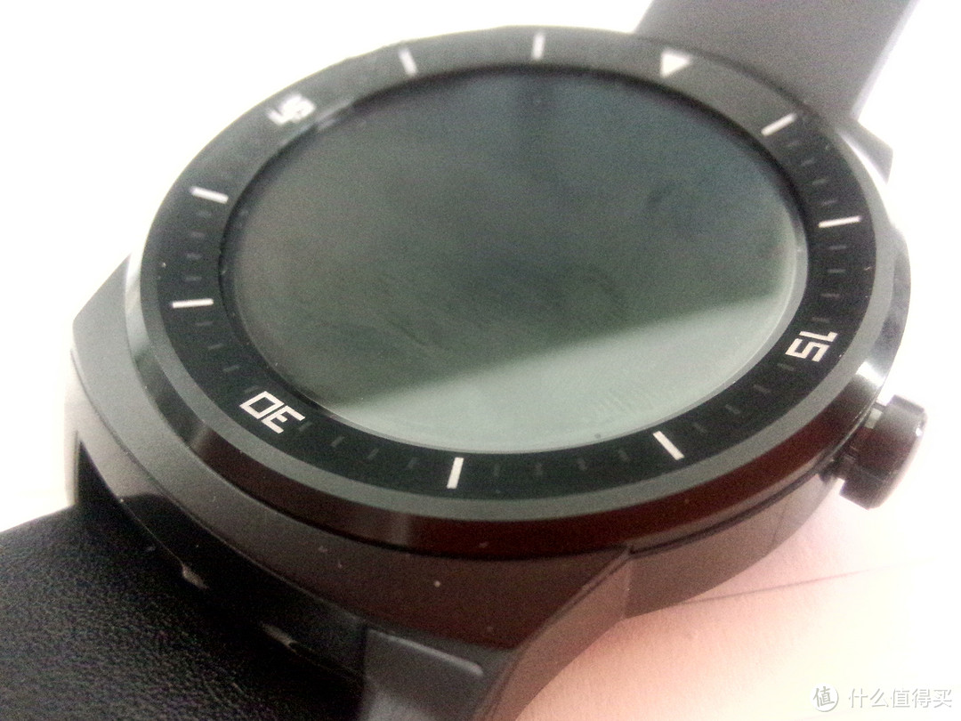 我是最低调的智能手表：LG G watch R