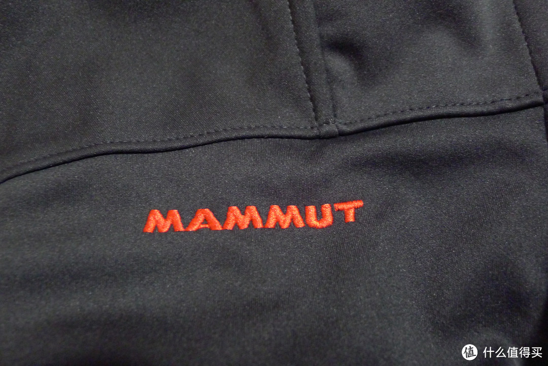 男神吴彦祖同款：Mammut 猛犸象 Ultimate Hoody 男款防风软壳