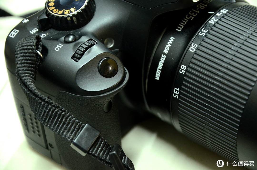 Canon 佳能 成龙纪念版 550D 1/2010 单反相机