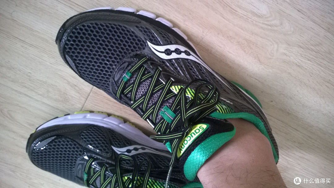 为减肥入手 Saucony 索康尼 Ride 6 & Nike 尼康 Lunareclipse 4 & Creative 创新 Aurvana Air 耳塞