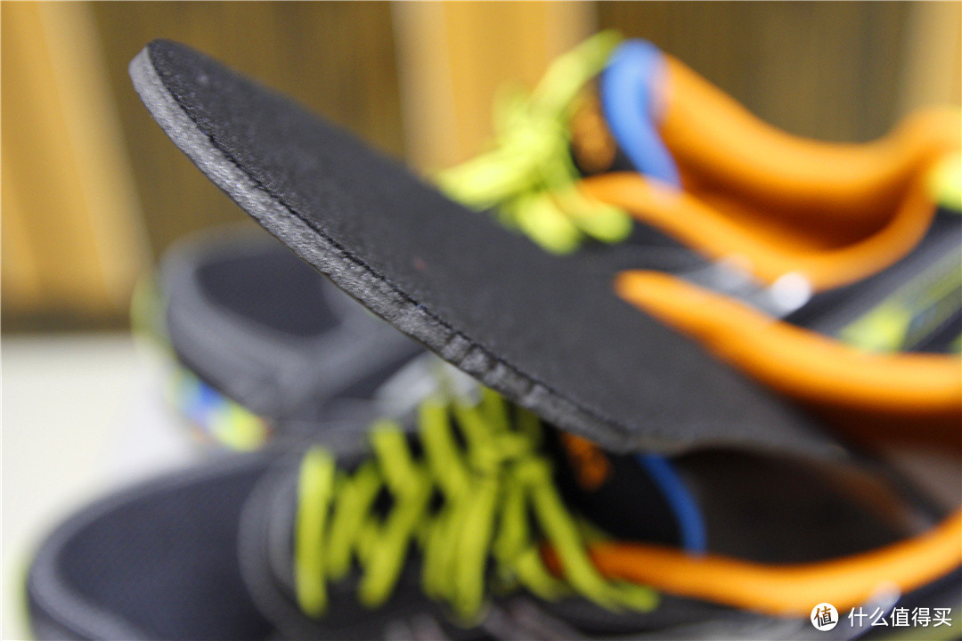 骚年的入门跑步鞋:ASICS 亚瑟士 MAVERICK 2 男款
