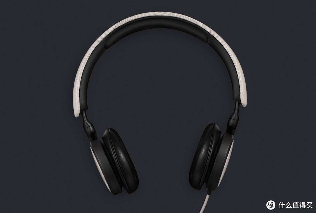 低调闷骚：B&O 发布 BeoPlay H2 头戴式耳机 售价199美元