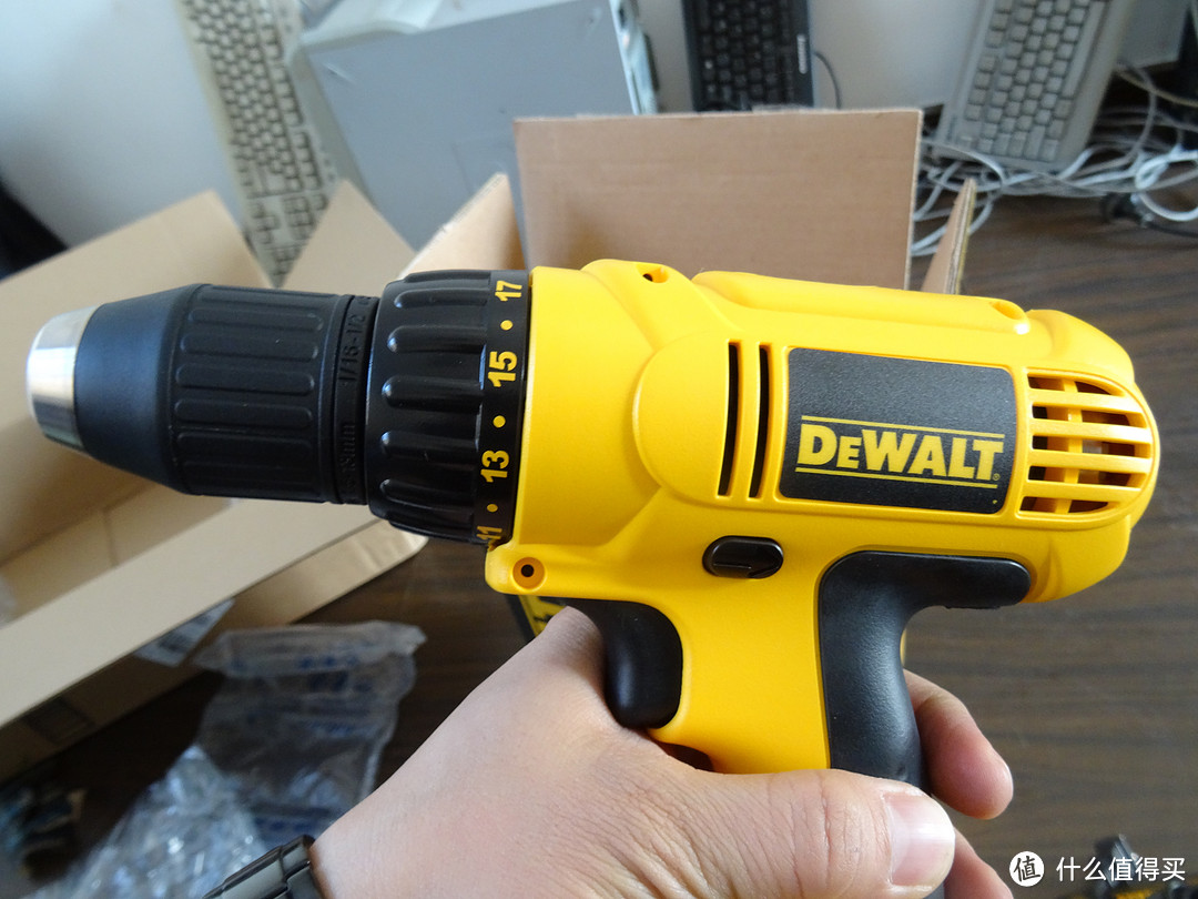 DEWALT 得伟 DC970K 手电钻