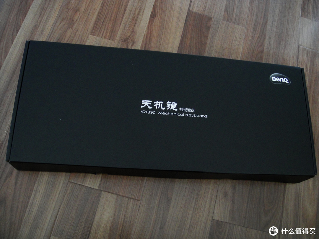 黑红争锋：BenQ 明基 KX890 天极镜 机械键盘 黑轴普及版 PK微橙G74