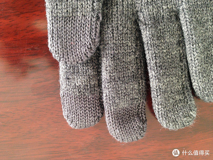 双11给女朋友的礼物-：为发烧而生的小米手套