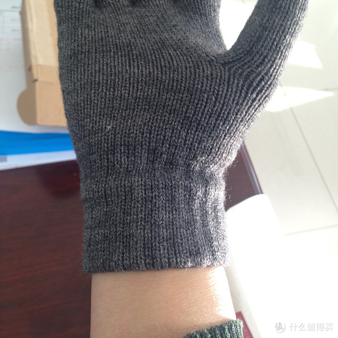 双11给女朋友的礼物-：为发烧而生的小米手套
