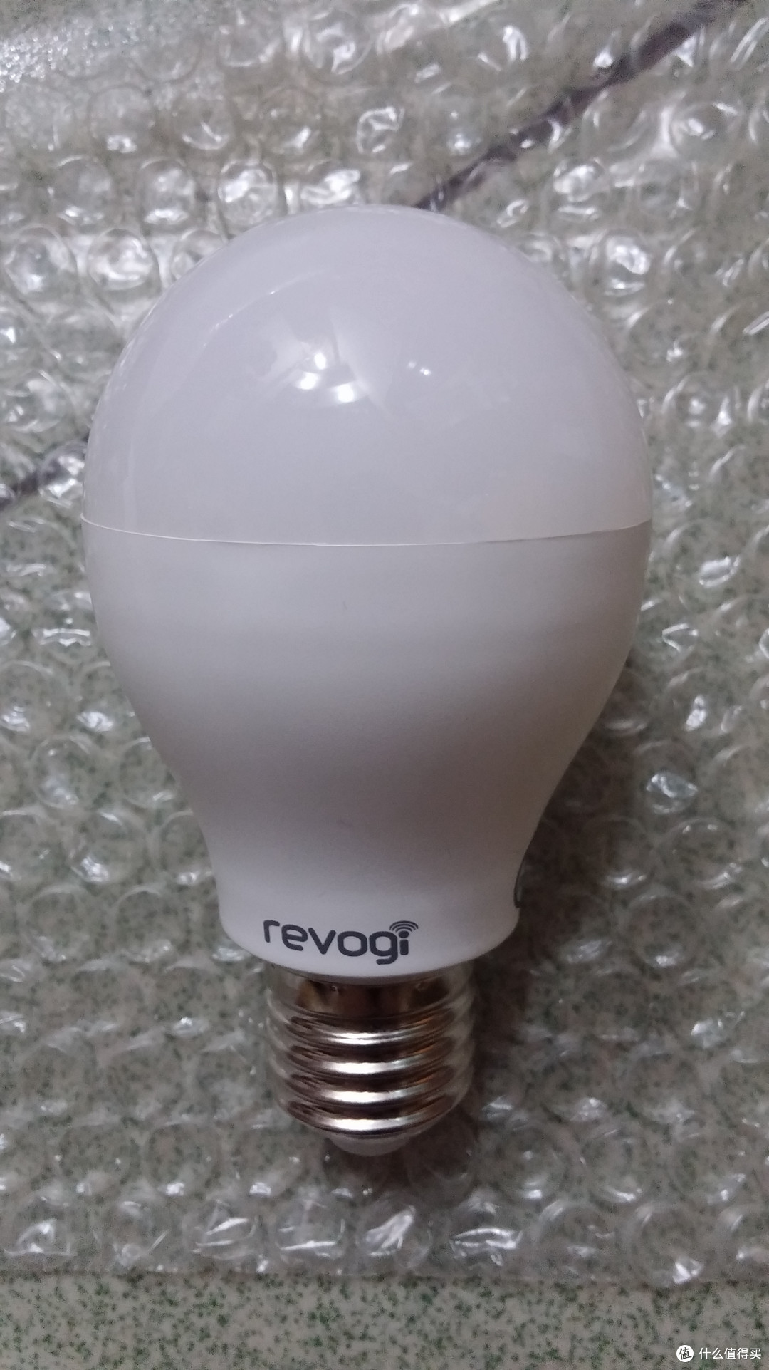 0电压范围:交流220-240伏特,50赫兹使用寿命:至少25000小时(每天用4,5