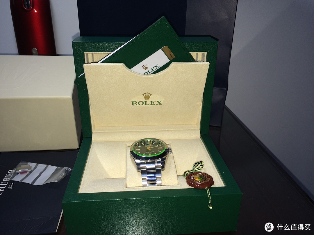 德国Bucherer 入手 Rolex 劳力士 MilGauss 116400GV 绿玻璃 男款机械腕表