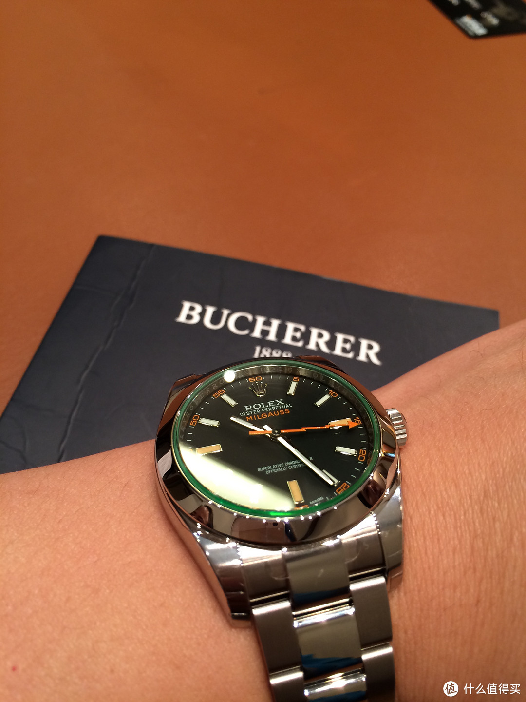 德国Bucherer 入手 Rolex 劳力士 MilGauss 116400GV 绿玻璃 男款机械腕表