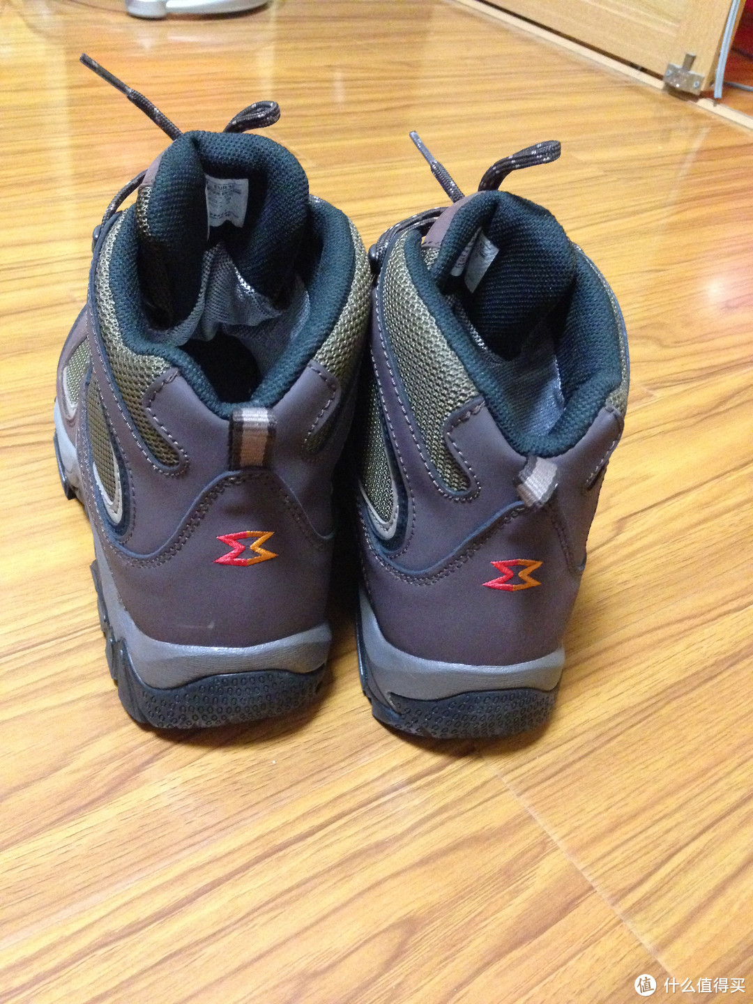 GARMONT 嘎蒙特 Zenith Mid GTX 防水徒步鞋