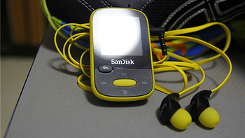 运动好伴侣：SanDisk 闪迪 Clip Sport 8GB MP3 播放器