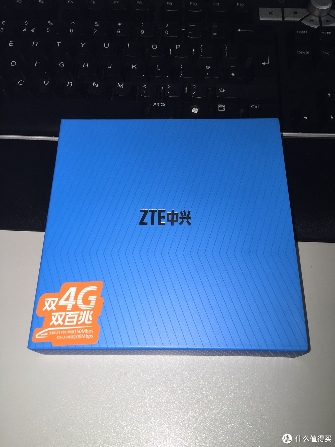 青春正能量 备胎好选择：ZTE 中兴 V5S 双卡双4G 对比评测 (4G/拍照)