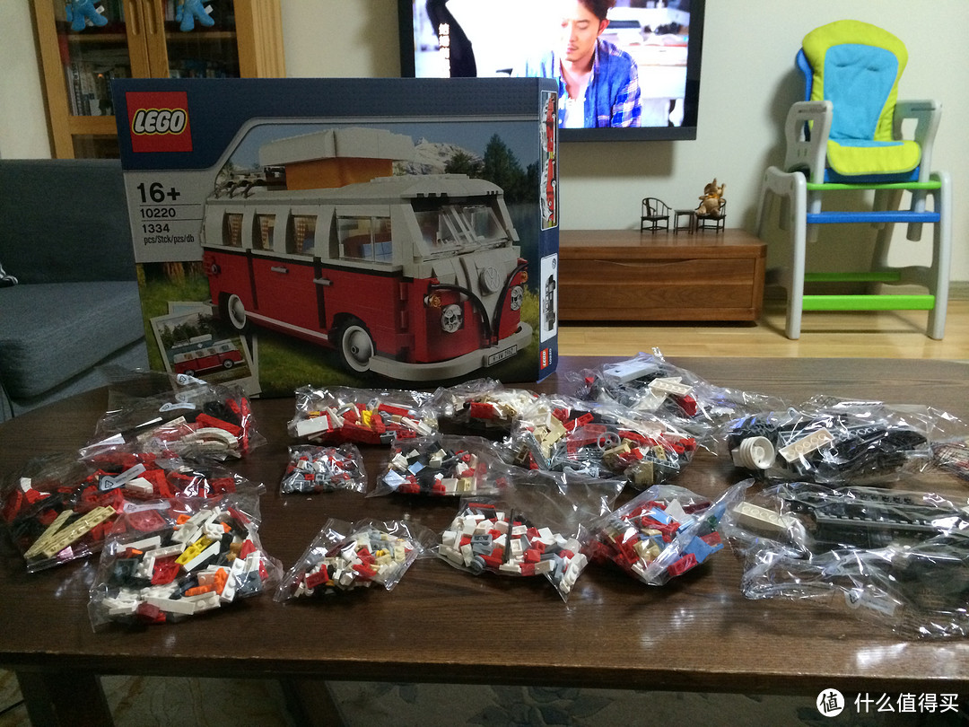 我的第一台大众：LEGO 10220 Volkswagen 大众T1 野营车