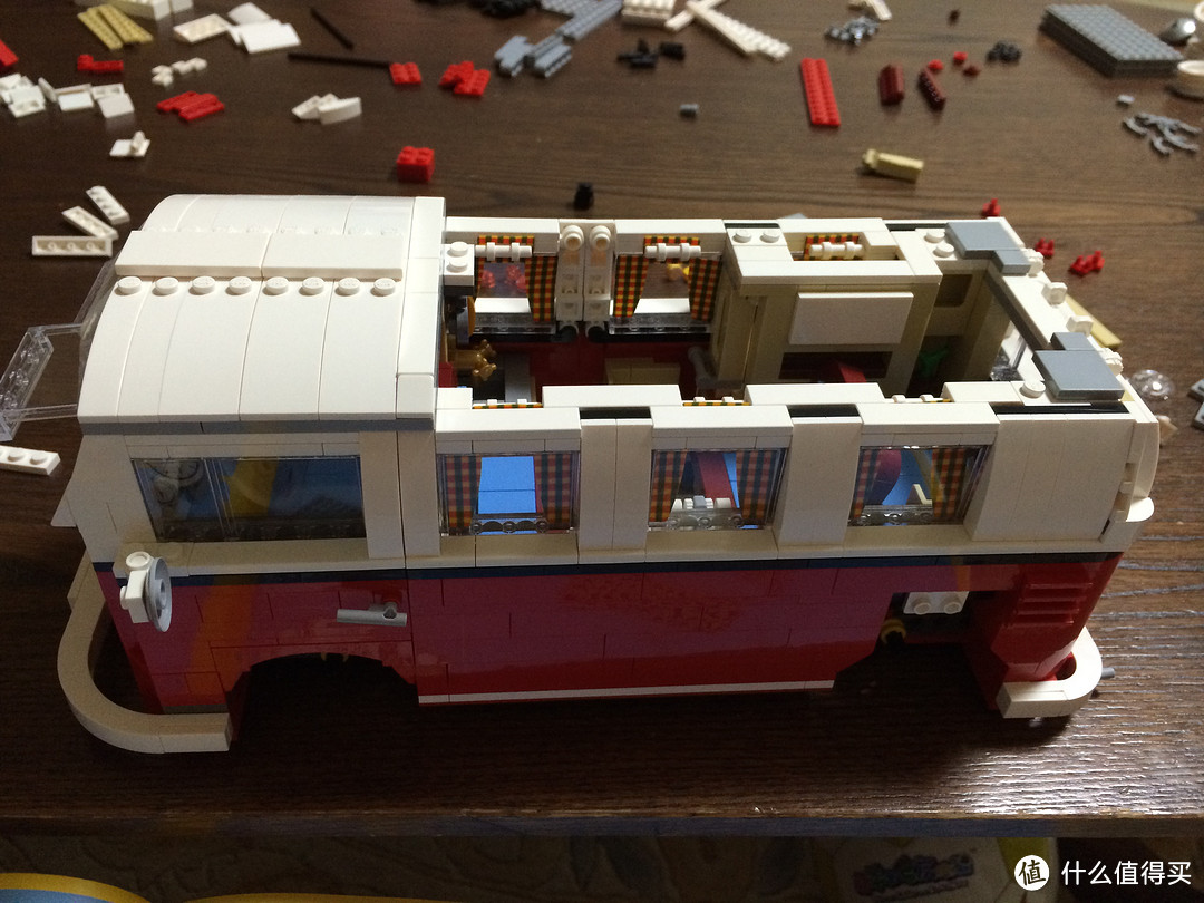 我的第一台大众：LEGO 10220 Volkswagen 大众T1 野营车