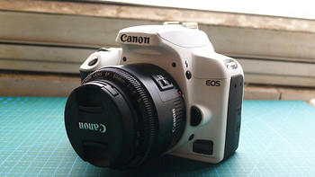 外观党的折腾之路：Canon 佳能 EOS 1000D 单反机身 变身白色限量版 100D