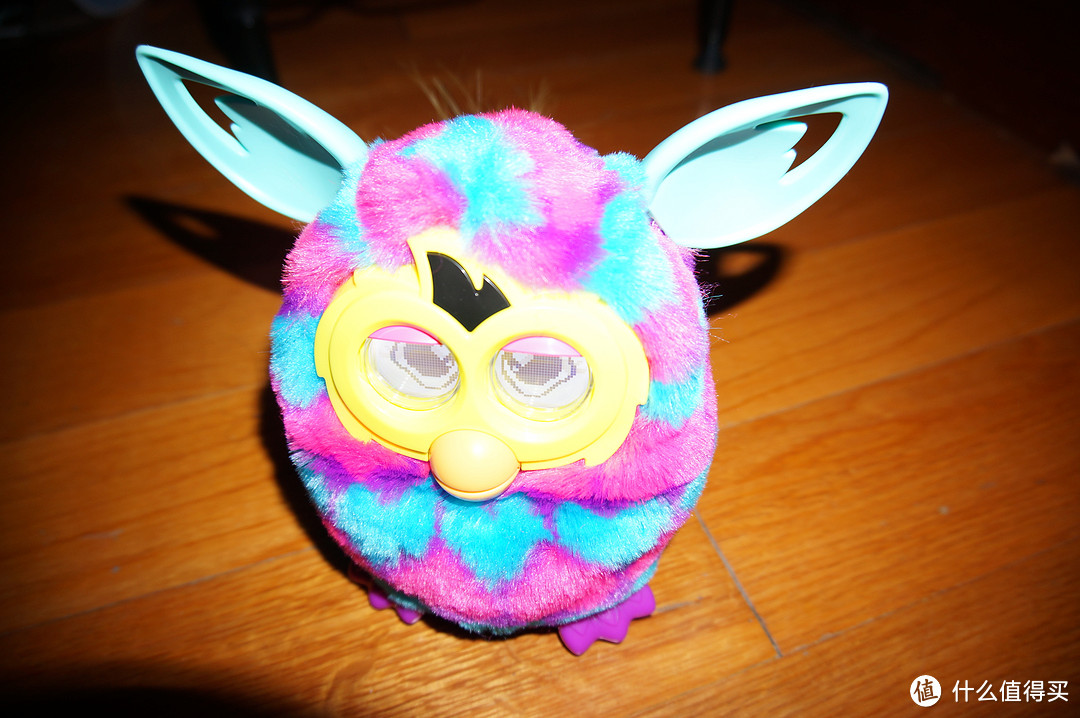 可爱的小精灵：Furby 菲比