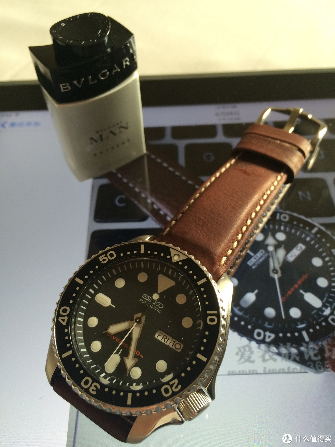 SEIKO 精工 SKX007K2 专业潜水机械表 & 海奕施100米防水真皮表带