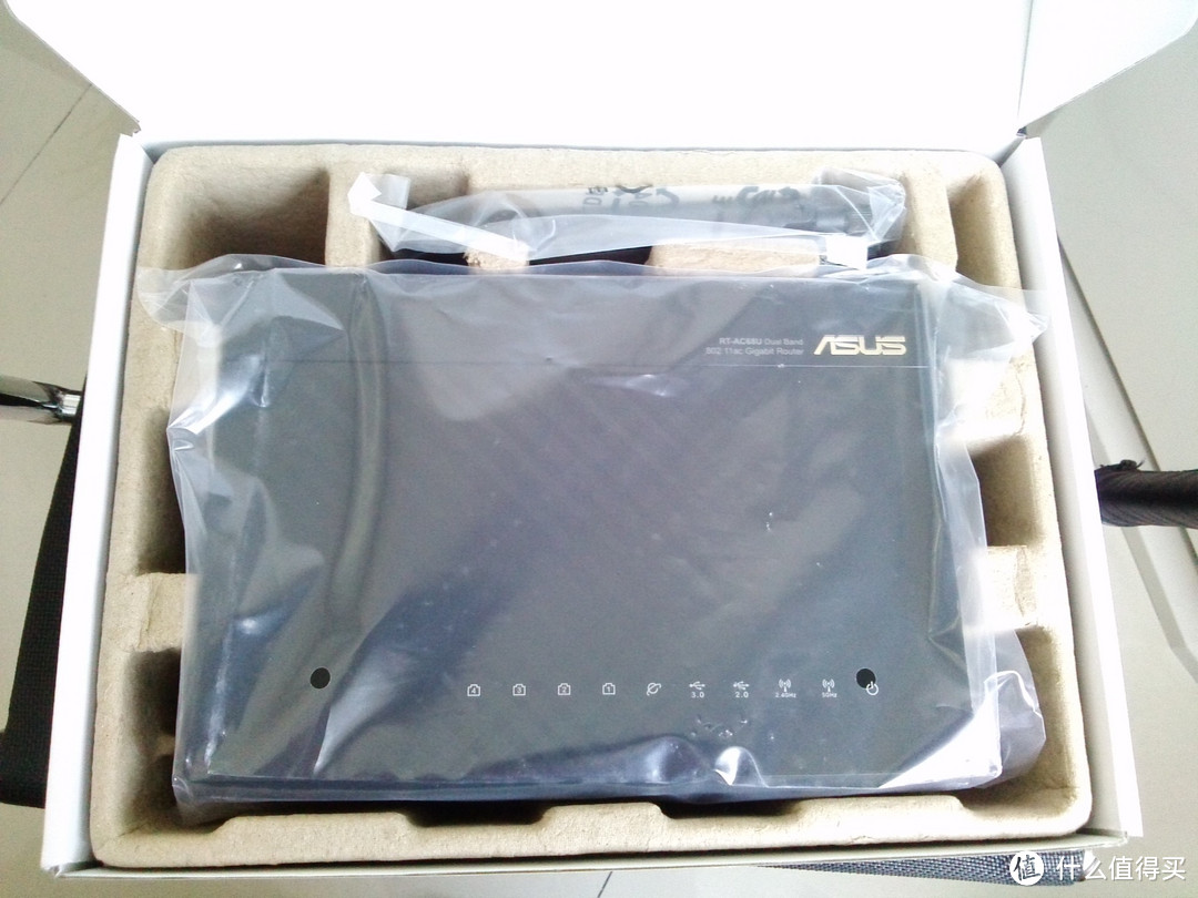 换上壕 Asus 华硕 RT-AC68U 1900M 双频无线路由器，网部管理很强大