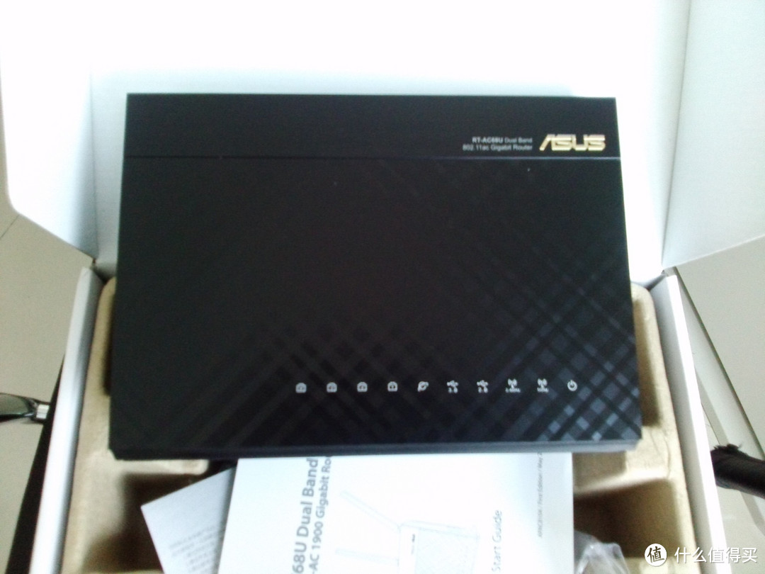 换上壕 Asus 华硕 RT-AC68U 1900M 双频无线路由器，网部管理很强大