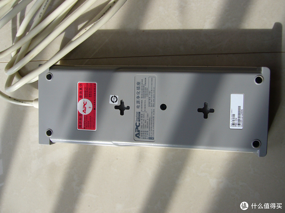 APC BK650-CH 不间断UPS电源和APC P8E-CH电源净化插座及其组合使用