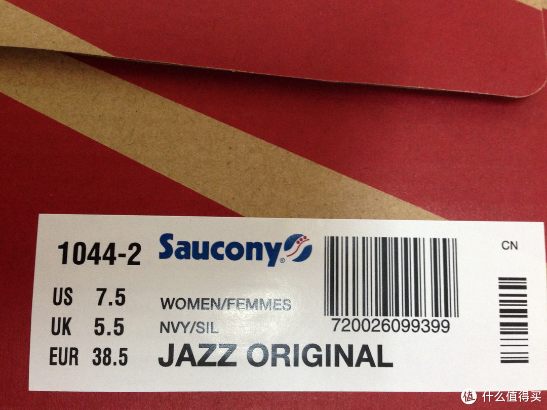 冬日里的轻盈自在—Saucony 索康尼 Jazz Original Sneaker 运动鞋