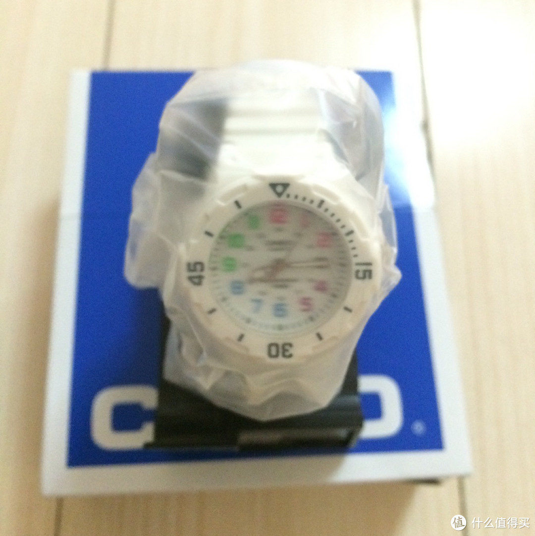 美亚直邮 Casio 卡西欧 LRW200H-7BVCF 女款腕表