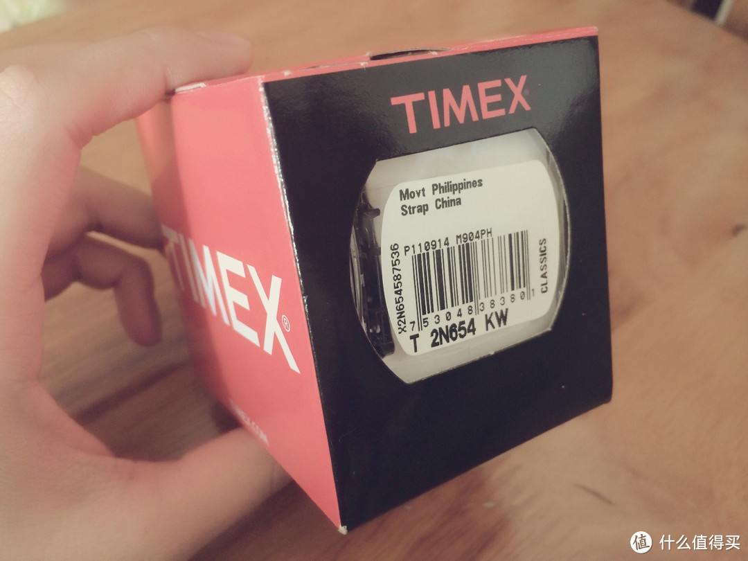200元的 TIMEX 天美时 基础时装表 T2N654