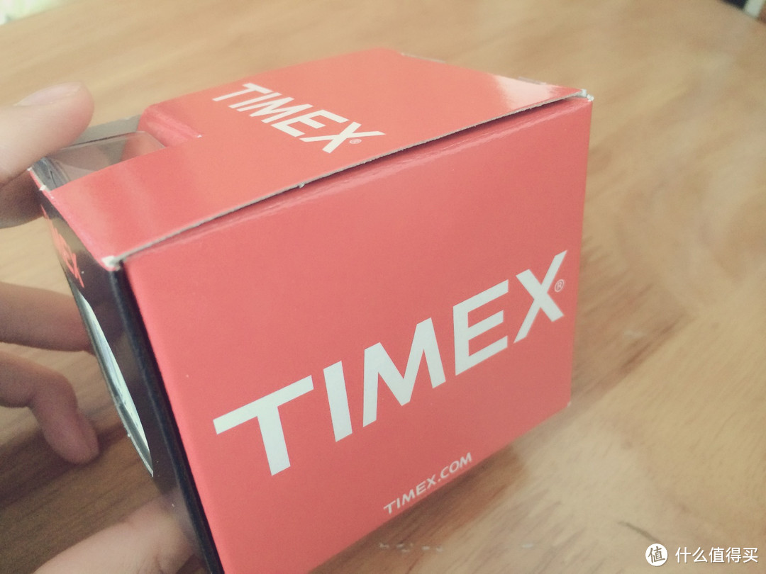 200元的 TIMEX 天美时 基础时装表 T2N654