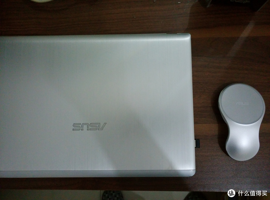 ASUS 华硕 Vivomouse WT720 触控光学鼠标--------简单开箱评测