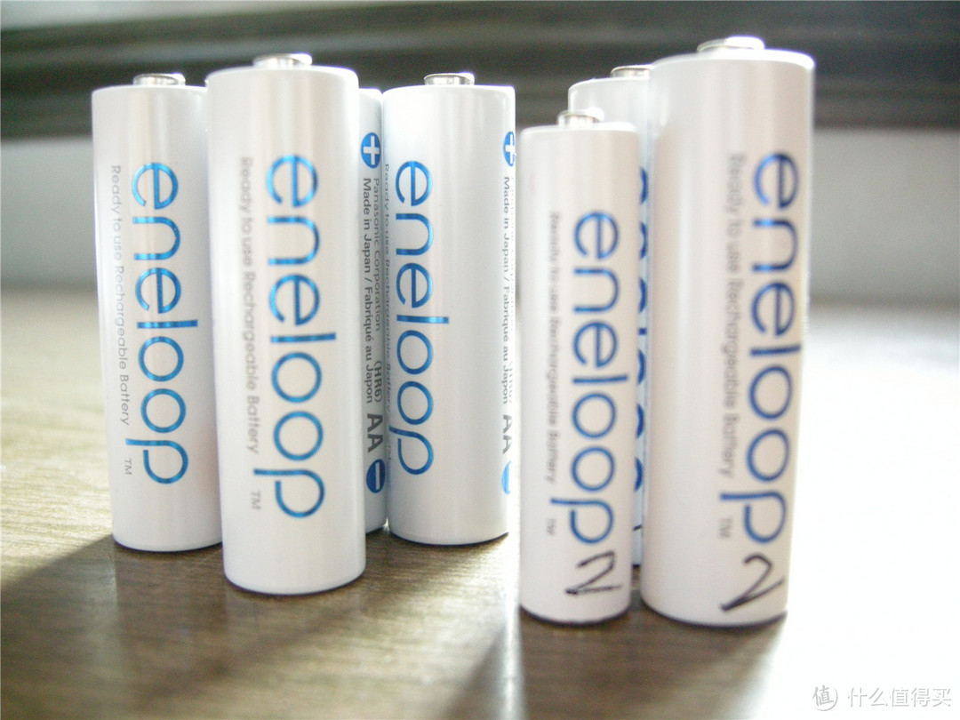 Panasonic 松下 eneloop 爱乐普 K-KJ16MCC40C 5号1900mAh 高性能智能 极速充电套装