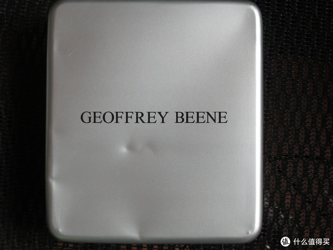 价廉物美的Geoffrey Beene Men's Passcase Billfold 小牛皮钱包