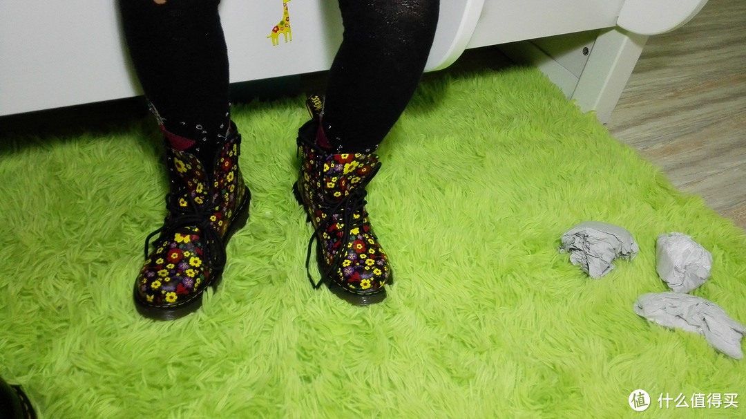 美亚直邮 Dr. Martens 1460 Originals Eight-Eye 女款马丁靴、Delaney 女童马丁靴 & Columbia 哥伦比亚 Minx Slip 雪地靴