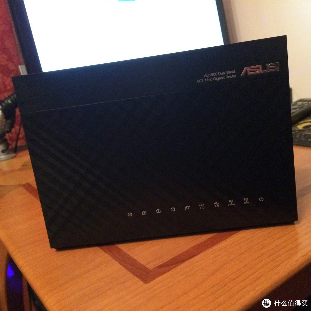 长草许久 终于拔草：ASUS 华硕 RT-AC68U 双频无线AC1900 千兆路由器