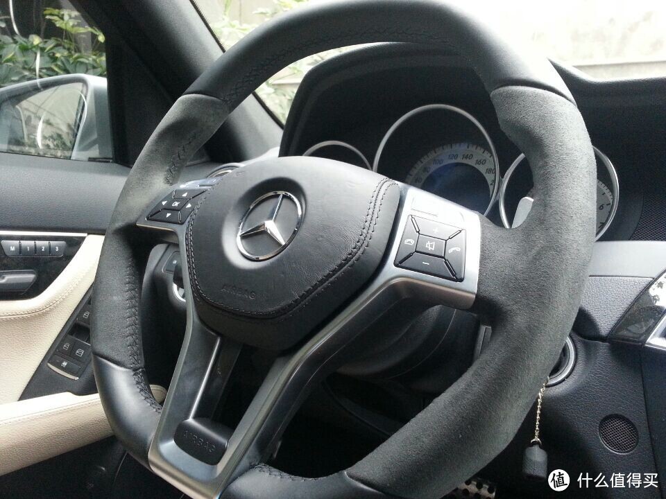 梅赛德斯•奔驰 AMG C63 EDITION Alcantara Steering Wheel 方向盘