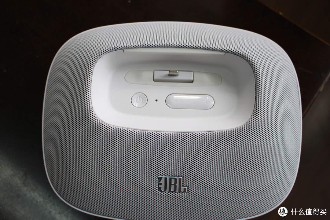 火速晒单  JBL OnBeat Micro iPhone6充电音乐底座音箱