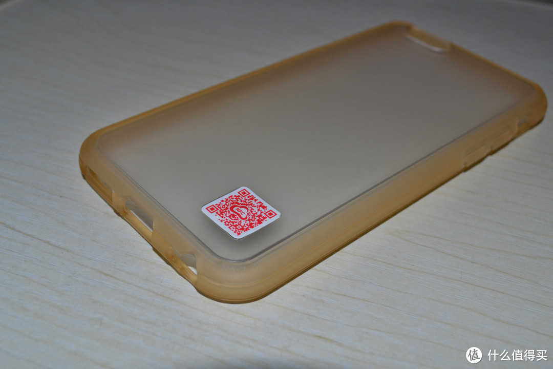 创意十足,但用起来心有余力不足ROCK IPHONE6智能名片保护壳