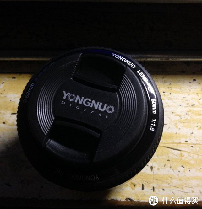 国货当自强，第一只国货量产EF卡口自动镜头： YONGNUO 永诺 EF50mm f/1.8 开箱即心得
