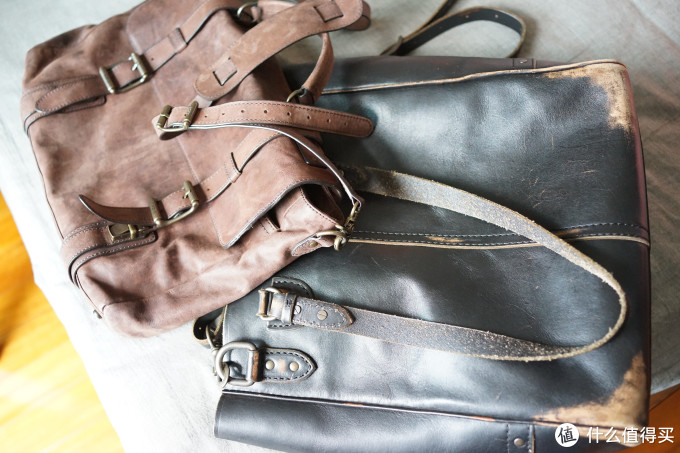 大叔的 FRYE 男包 & FOSSIL 男包