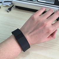 黑五美亚入手：Fitbit charge 智能手环 黑色S码 开箱体验