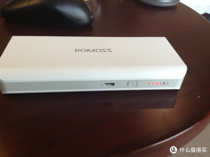 ROMOSS 罗马仕 sense4 10400mAh 移动电源