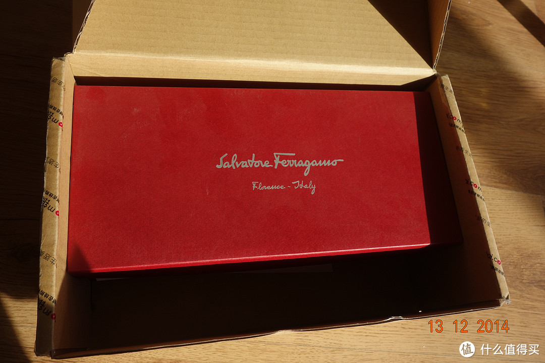 仙履奇缘：Salvatore Ferragamo 菲拉格慕 金属装饰简约女士单鞋