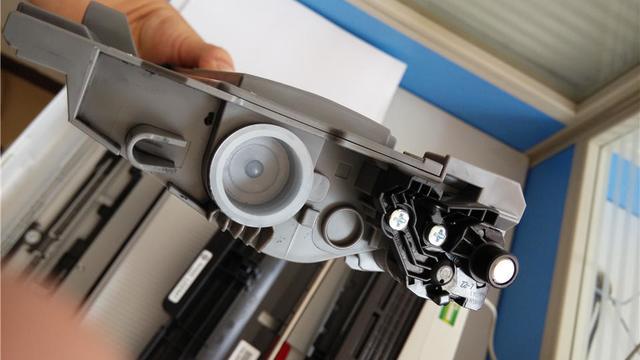 稳定工作的 lenovo 联想 lj2400 黑白激光 打印机