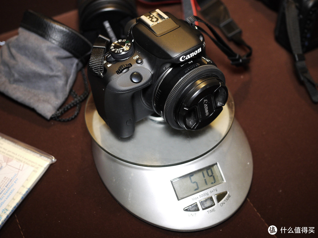 Canon 佳能 EOS 100D 机身开箱和一堆非严谨的对比