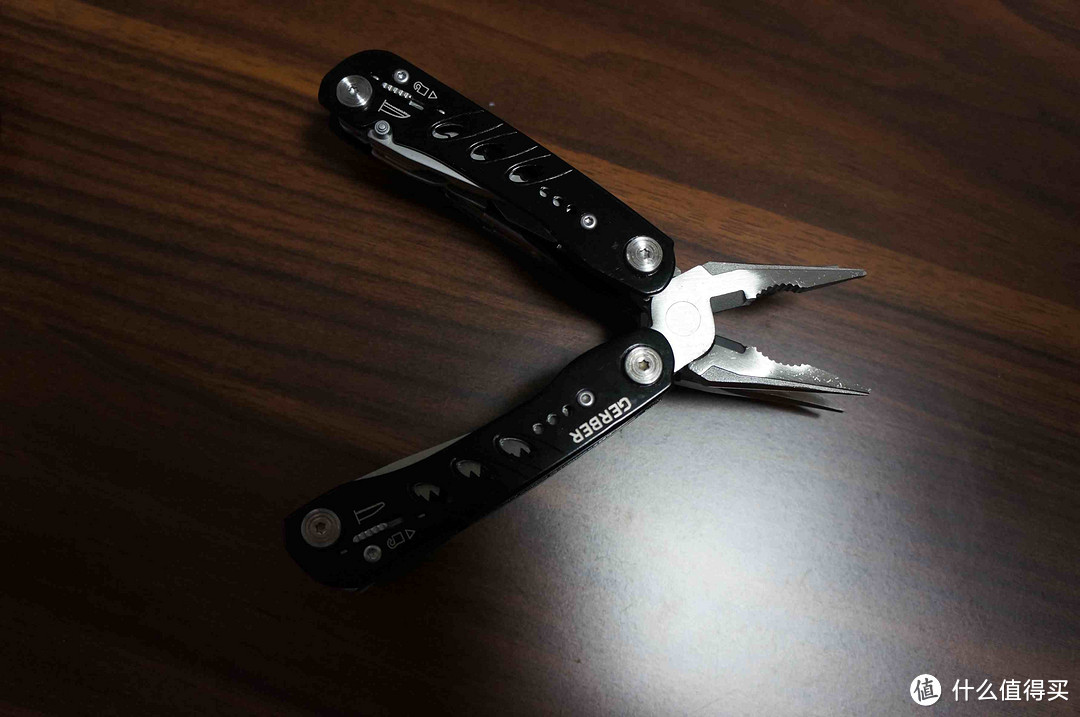 直邮的工具钳 男人的小玩具：GERBER 戈博 22-41771 & 莱泽曼 831429