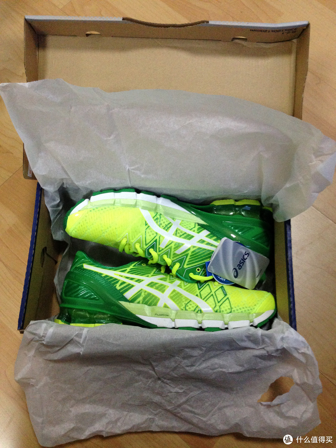 体验最*级?ASICS 亚瑟士 Gel Kinsei 5 金星系列 *级旗舰男款跑鞋