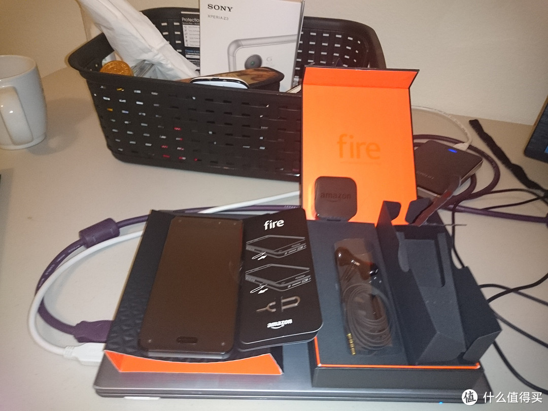 Amazon 亚马逊 Fire Phone vs Sony 索尼 Z3 D6603