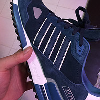 Adidas 三叶草 zx750 男款休闲板鞋